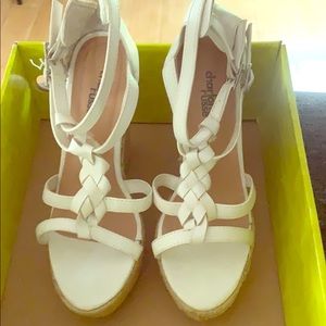 White wedges